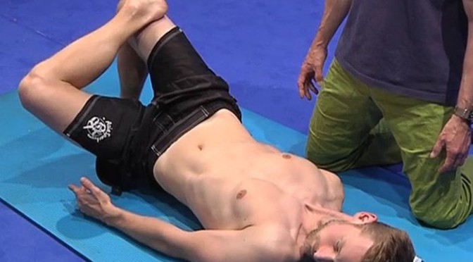 Faszientraining Übung Becken